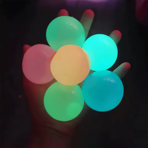 GlowSticky Balls - Świecące Piłki Antystresowe